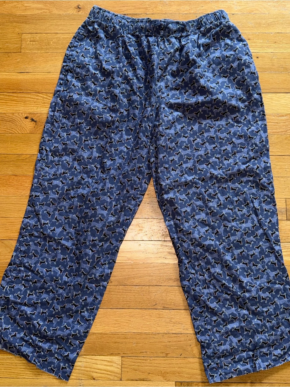 The Black Dog Blue Dog-Print Lounge Pajama Pants.  XL